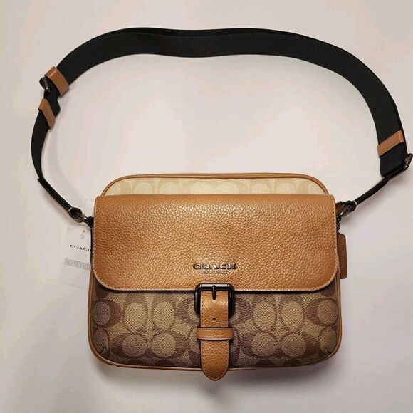 NWT Coach CR339 Hudson Crossbody Bag In Colorblock Signature Canvas - Picture 1 of 8